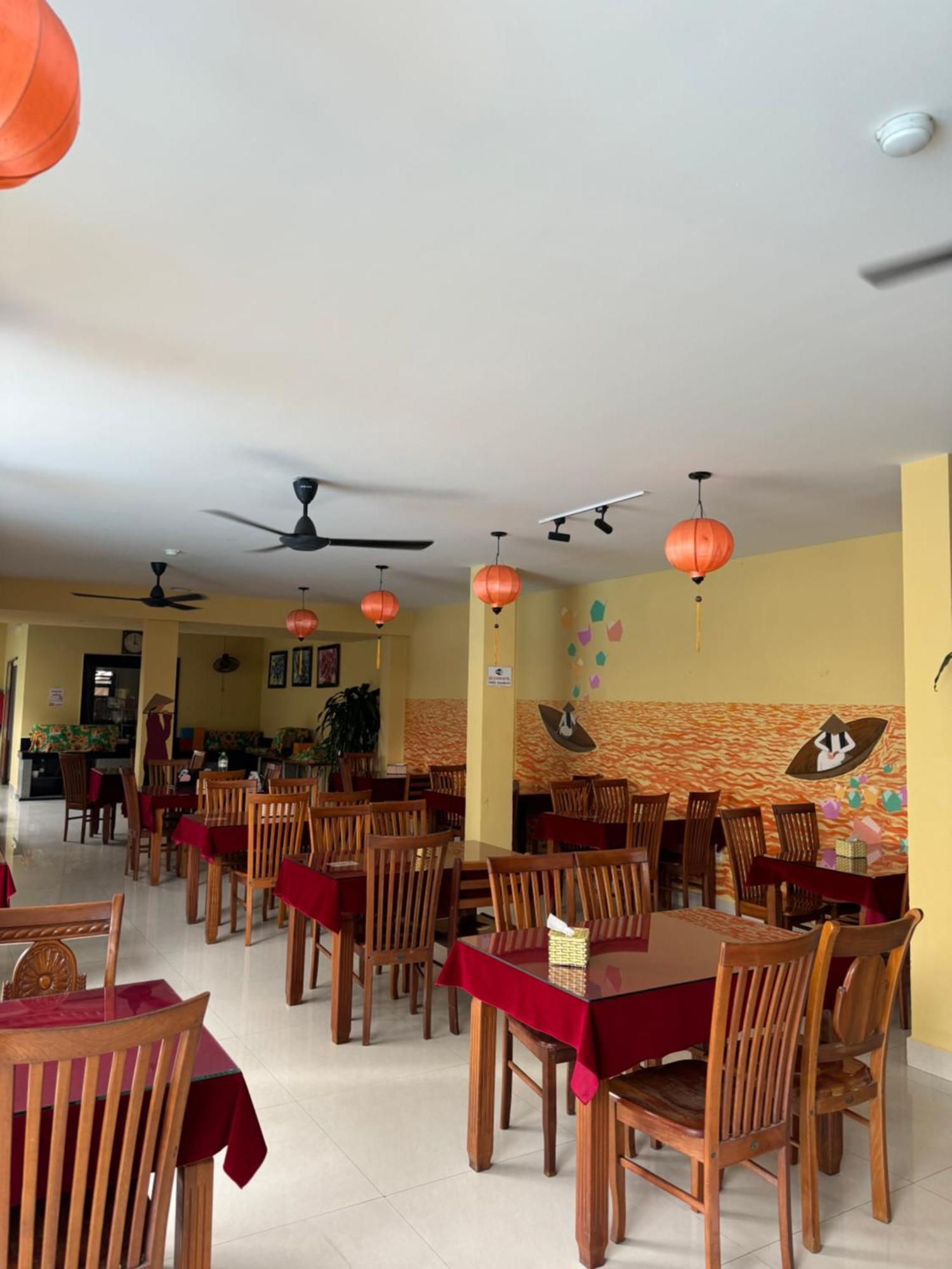 Bed Station Hostel & Pool Bar Hoi An " Former Sunflower" ภายนอก รูปภาพ